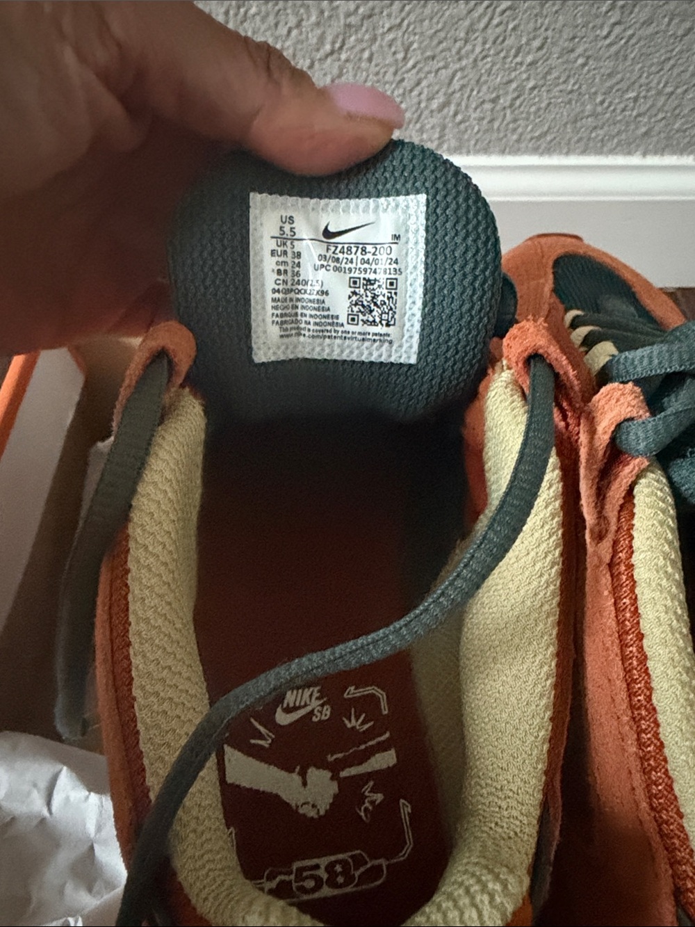Nike SB Vertebrae Dark Russet Desert Orange Skate Shoes FZ4878-200 
Size 5.5 New - Picture 7 of 8